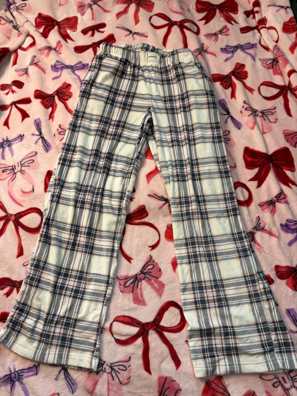 Plaid Fleece Lounge Pajama Pants - Cream & Black